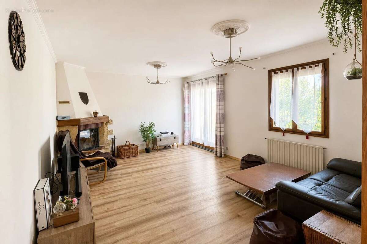 Vente Maison Morsang-sur-orge(91390) 360 876ï¿œ - photo 6