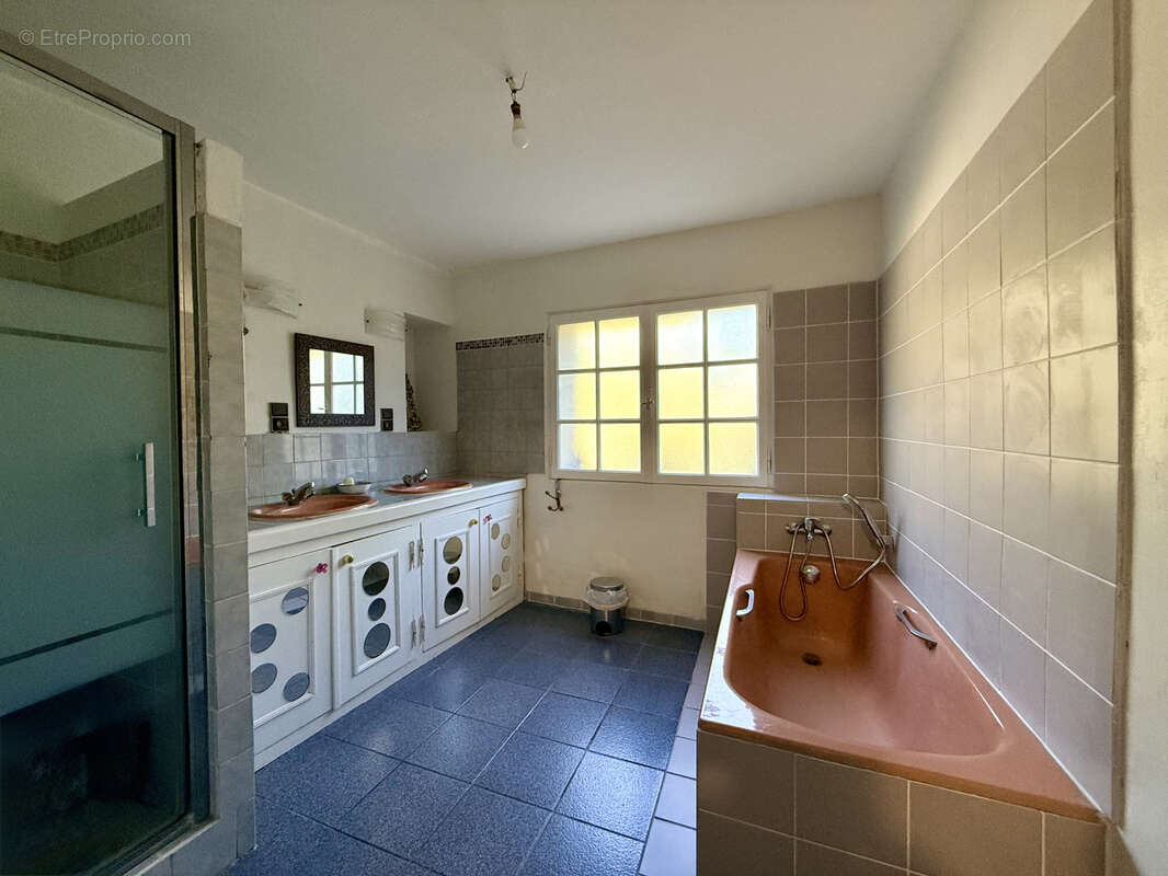 Maison à MONDONVILLE