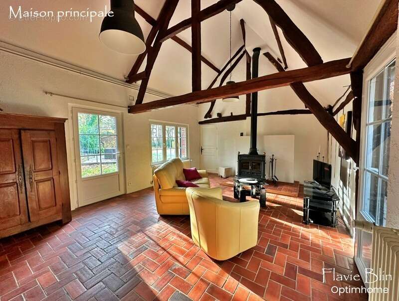 Maison à SYLVAINS-LES-MOULINS