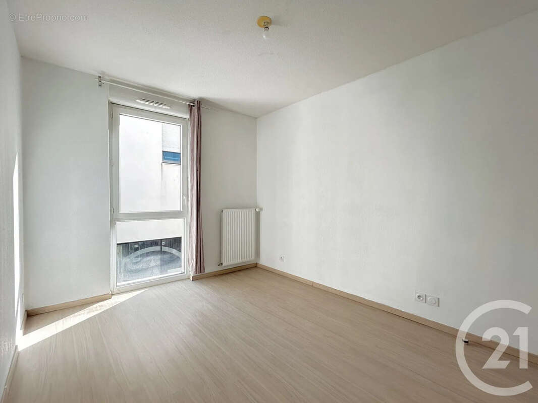 Appartement 78 m² à Bordeaux  - photo 7