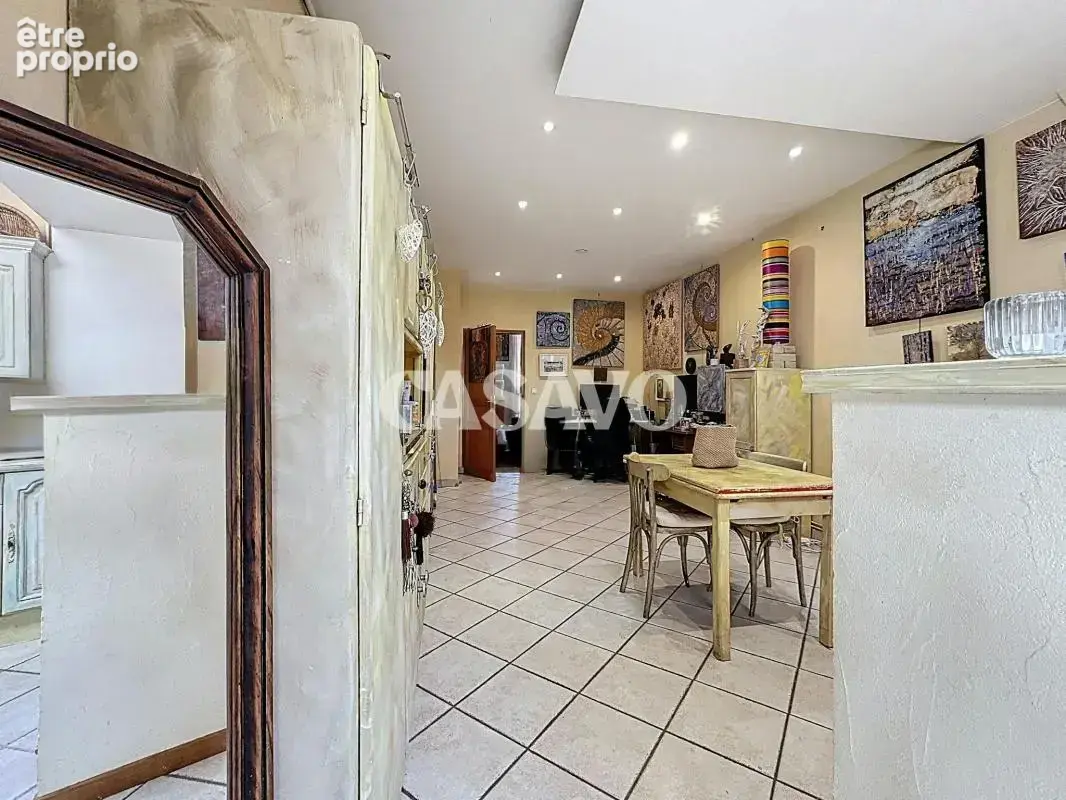 Vente Appartement 2 pièces de 46m² - 69150 Décines-Charpieu - photo 3