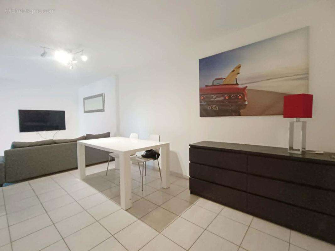 Appartement Istres Avec TERRASSE  et Place de Parking - photo 7