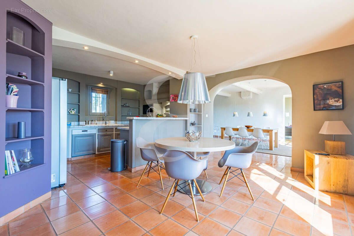 Maison à VAISON-LA-ROMAINE
