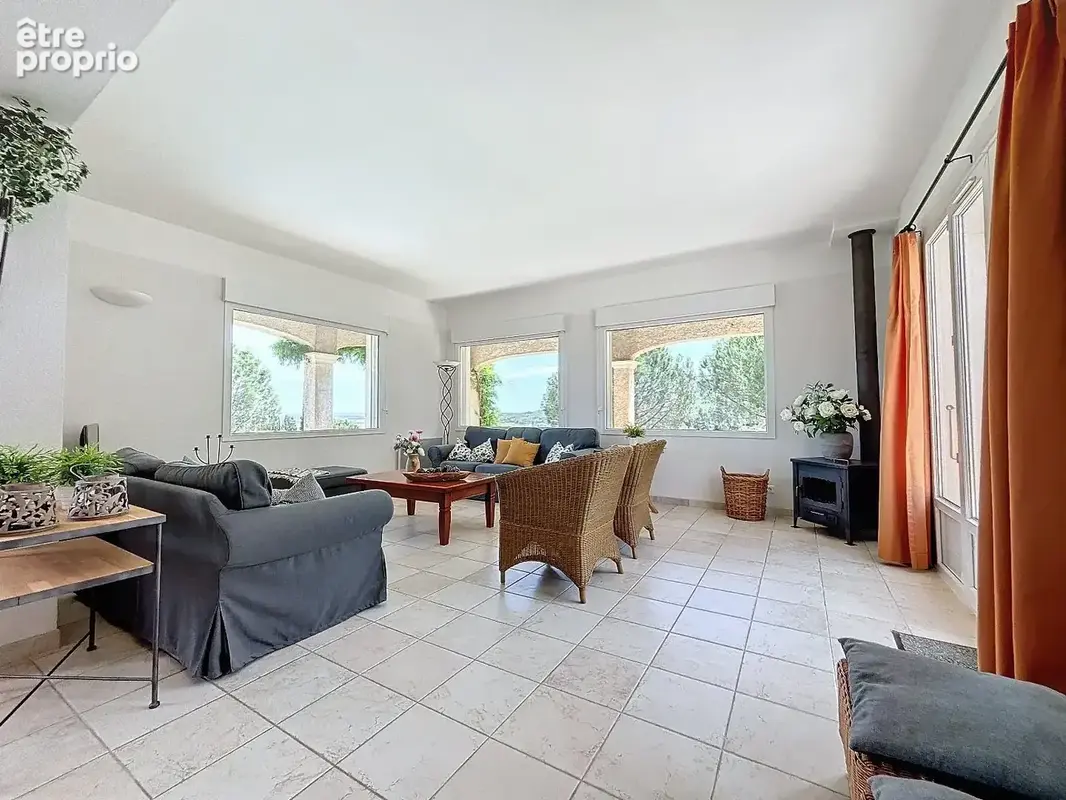 Maison 155 m² à Montouliers  - photo 7