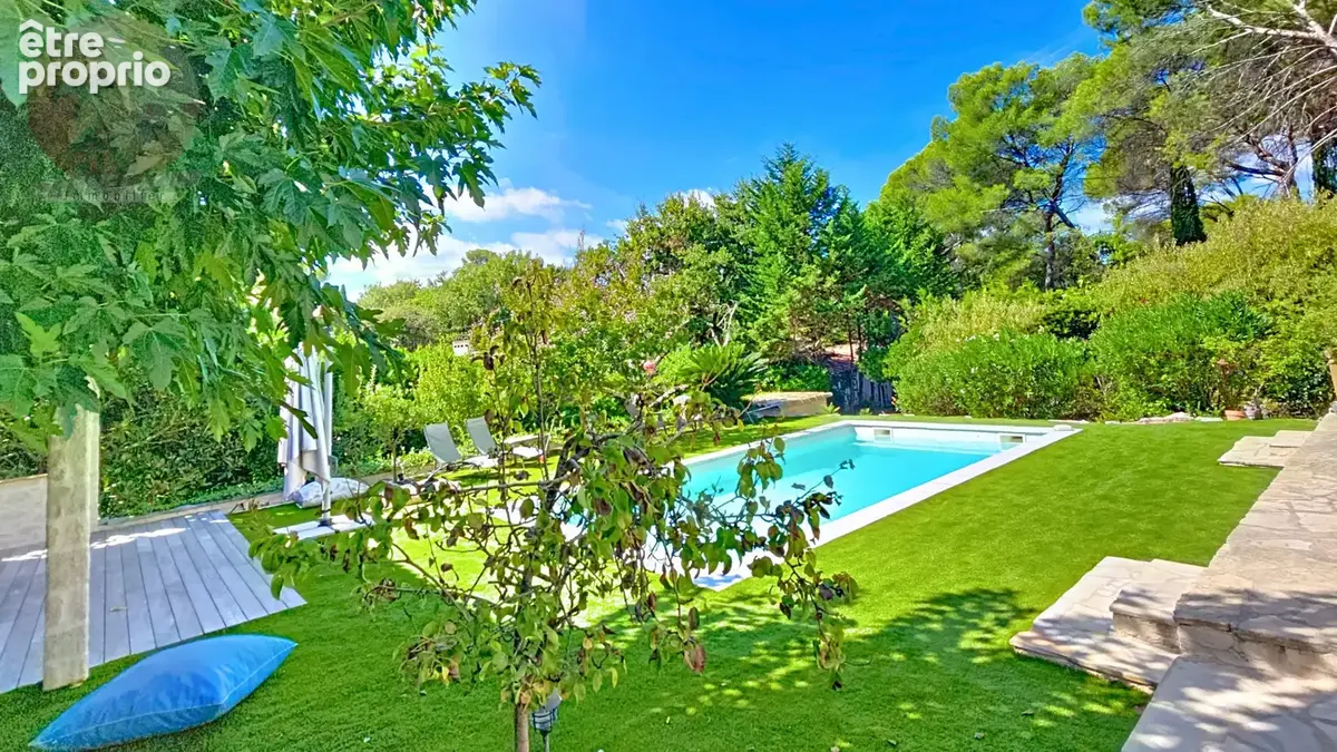 Maison à MOUANS-SARTOUX