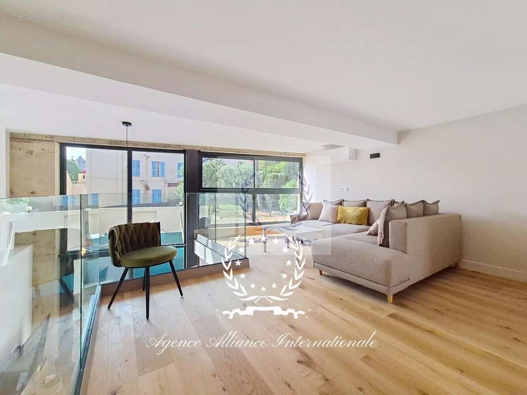 Appartement à CANNES