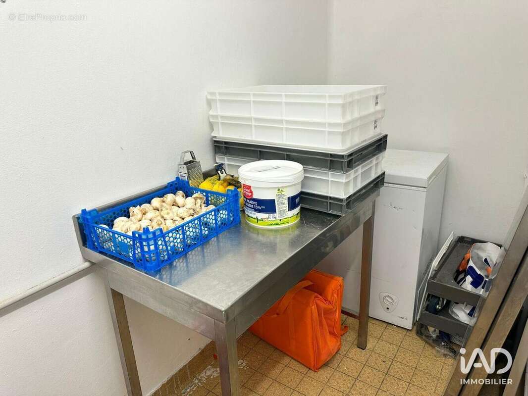 Photo 3 - Commerce à HERBLAY