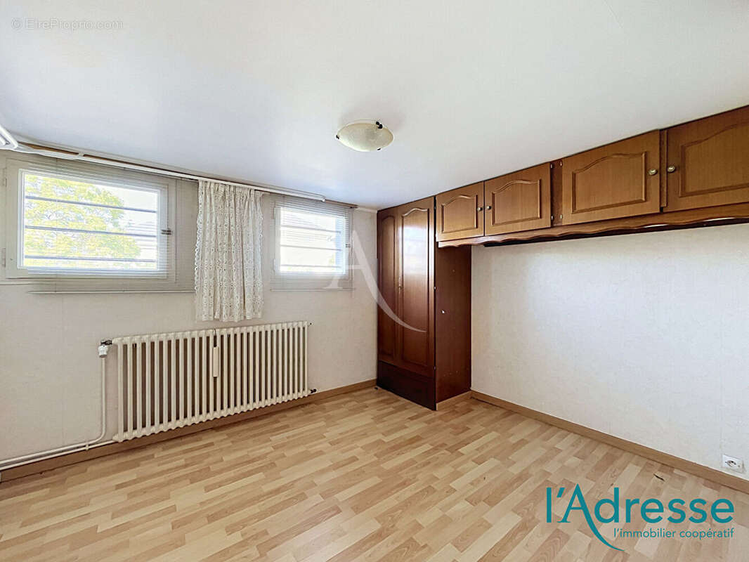 Maison Laval - photo 7