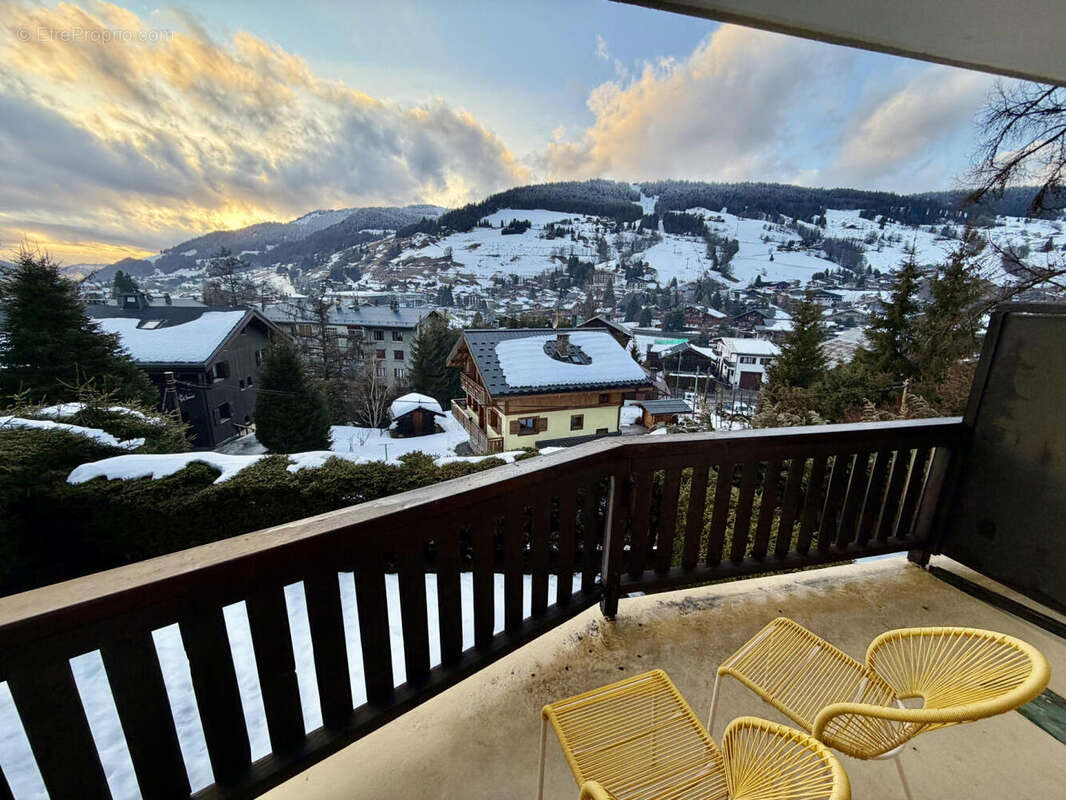 vue et balcon (1) - Appartement à MEGEVE