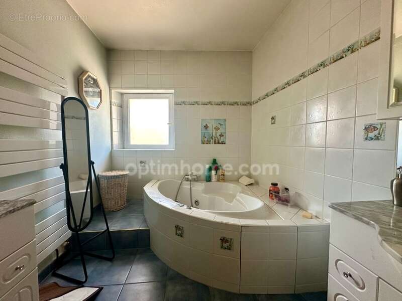 5 mn de dijon valmy, bellefond 21490, authentique maison bourguignonne – 176 m² habitables, grange, cour, greniers, bûcher, cave - photo 5