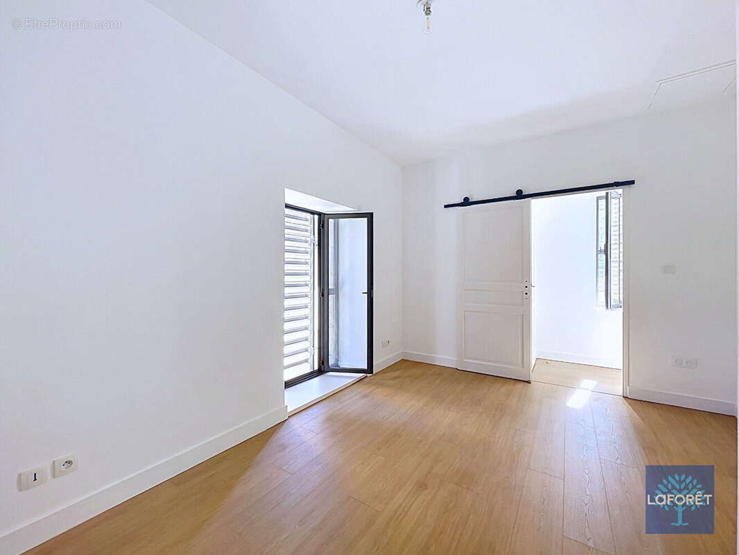 Appartement T2 - Curis Au Mont d'Or - photo 11