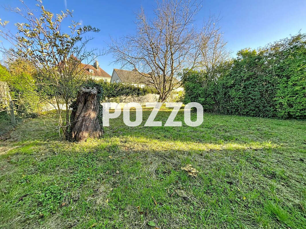 Terrain à VILLERS-BOCAGE