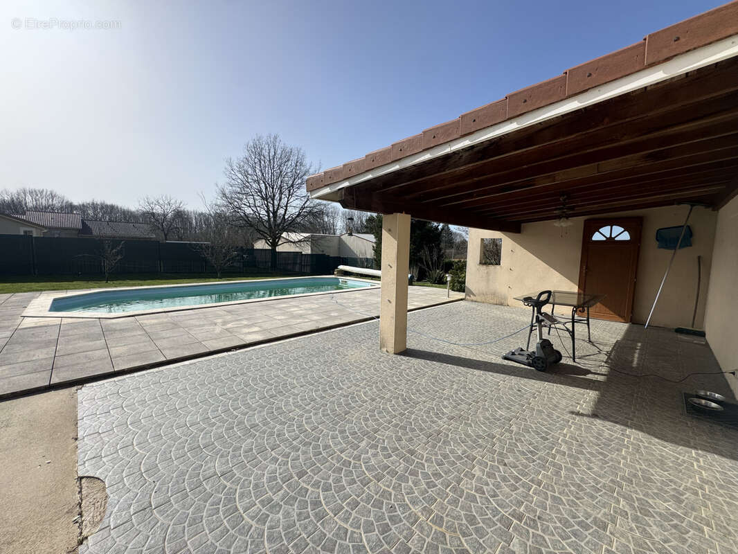Maison à VEYRAC