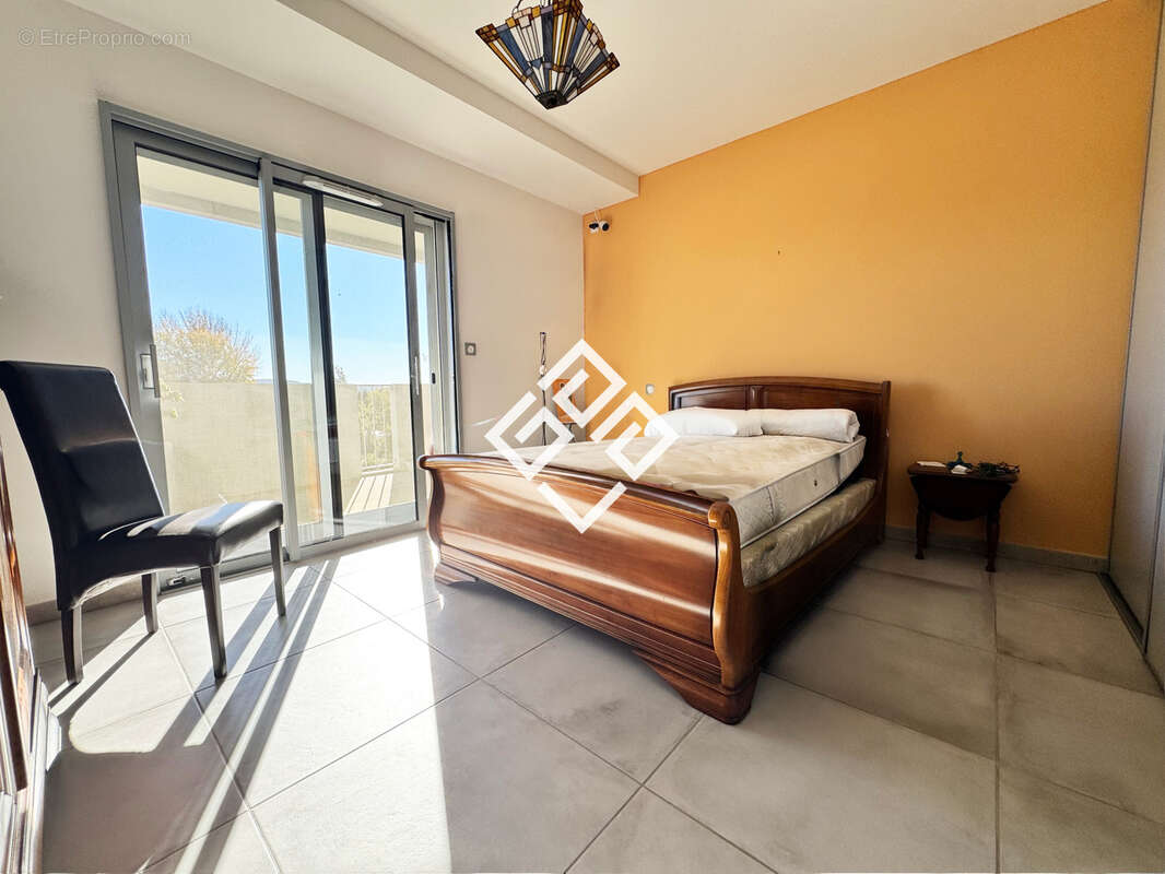 Appartement  avec terrasse à Narbonne - photo 6