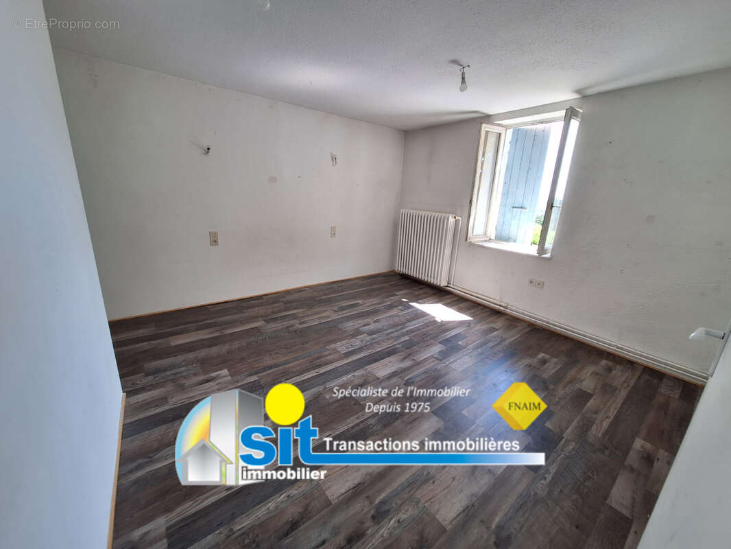 Maison à CHONAS-L&#039;AMBALLAN