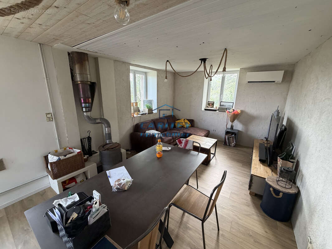 Autre à MELISEY