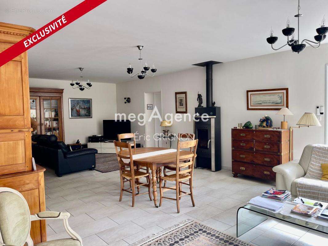 Maison 174m / 6 pièces + garage de 55m2 et Spa de nage et sauna - photo 3