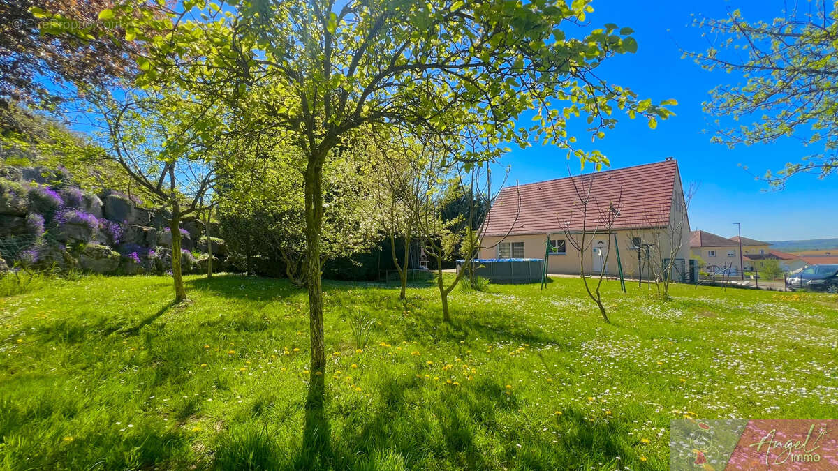 Maison à GENDREY