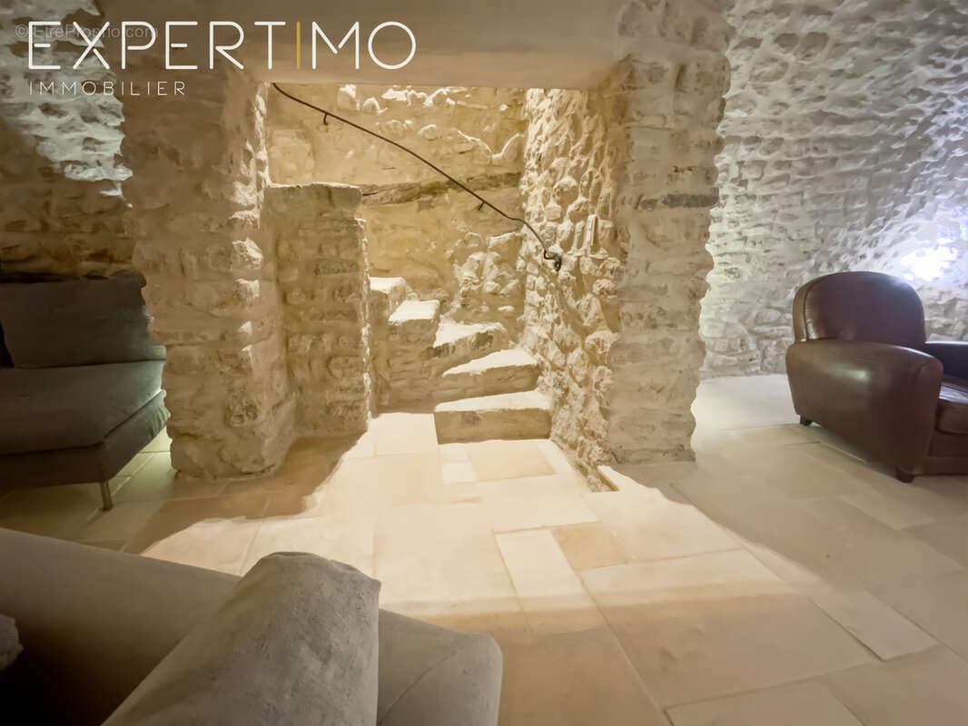 Maison à SAINT-MARTIN-DE-CASTILLON