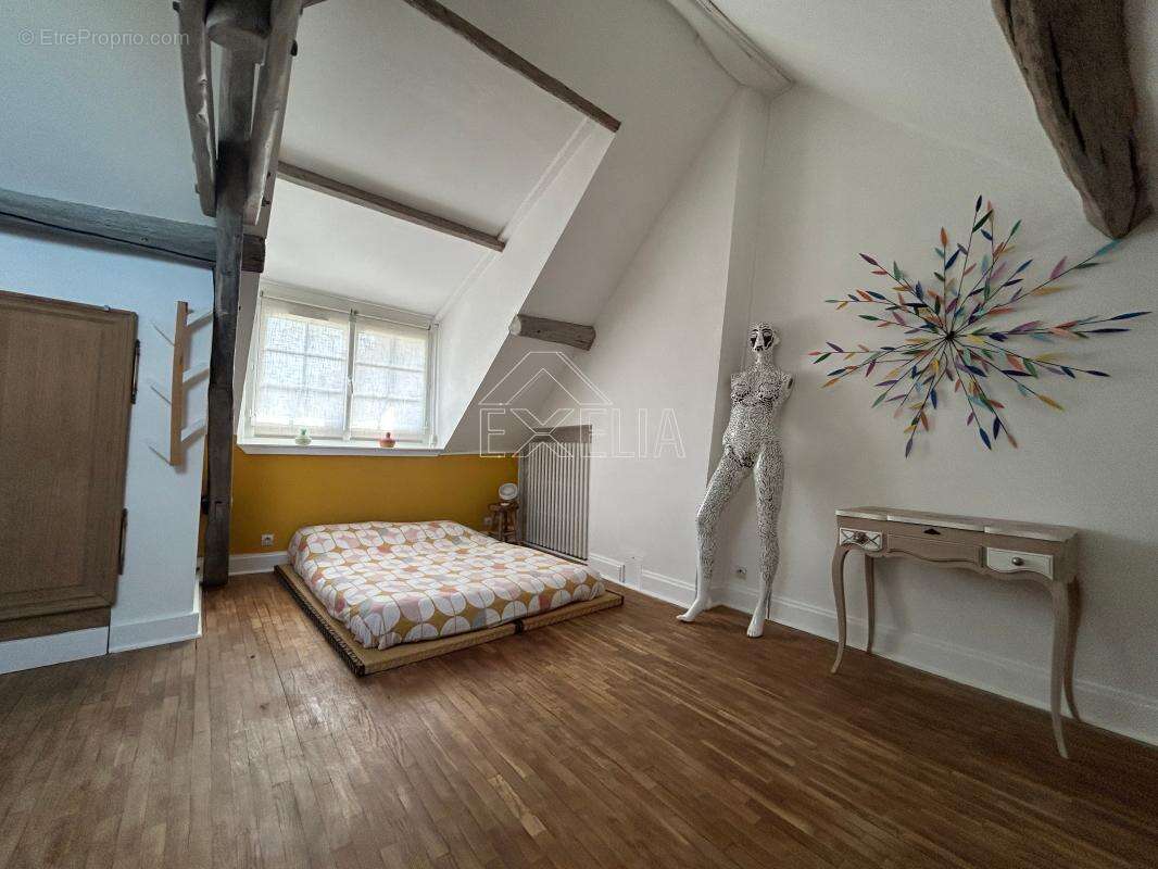 Maison à GOMMECOURT