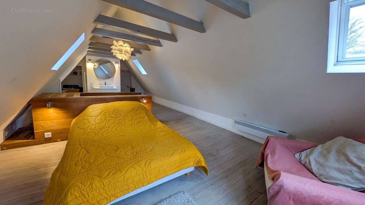 Maison à MONTVALENT