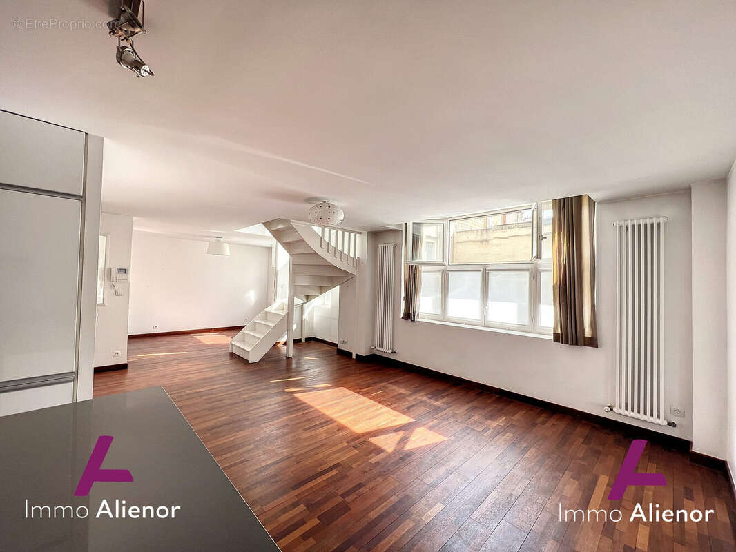 Appartement à BORDEAUX