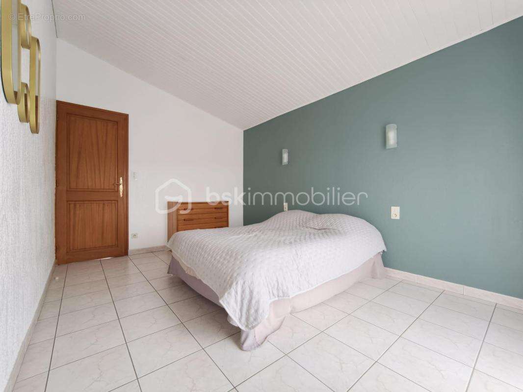 Maison 4 faces rénovée - photo 9