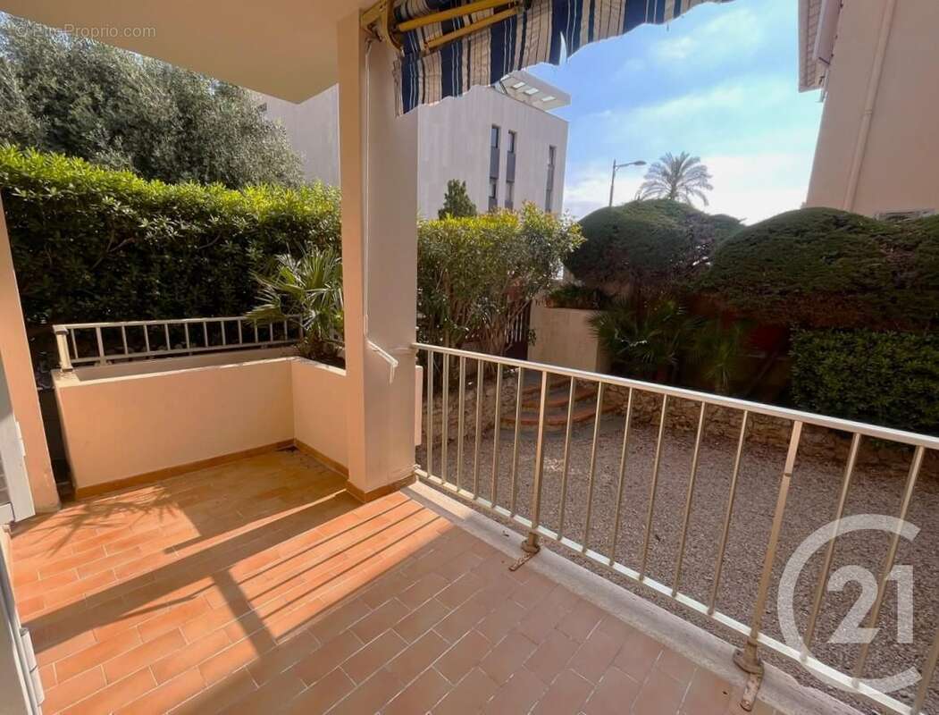 Appartement à ROQUEBRUNE-CAP-MARTIN
