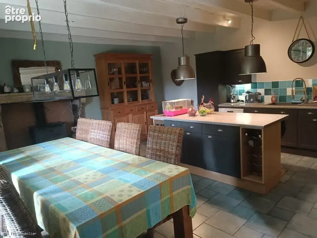 Très Belle Maison Ancienne de 3 Chambres avec Piscine et Terrain de Plus d'Un Hectare - photo 15