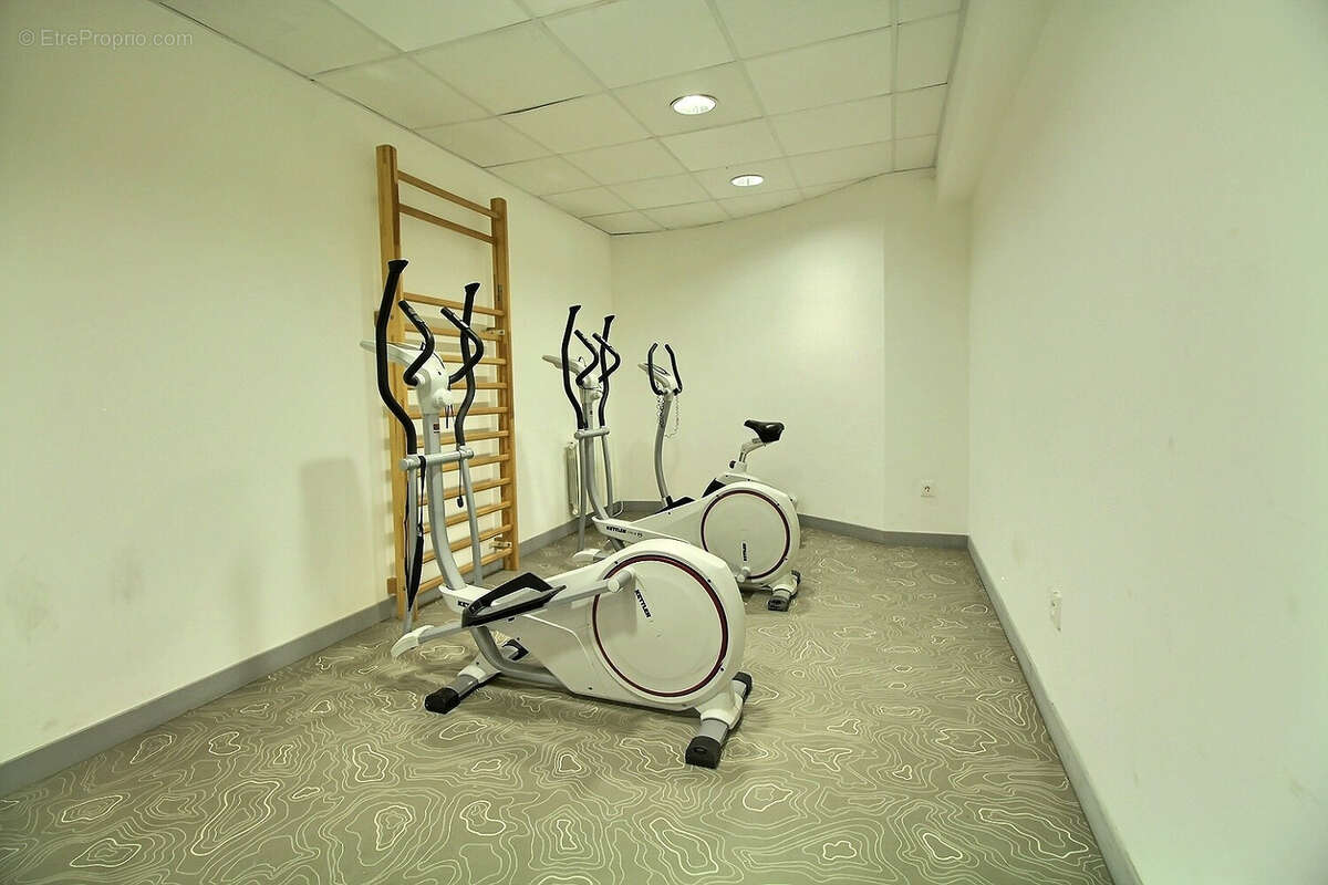 Appartement à COLOMBES