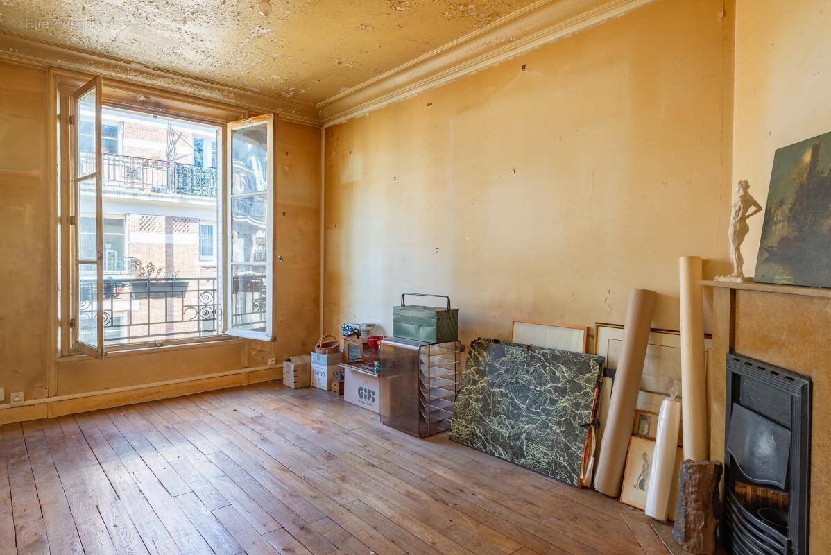Appartement à PARIS-15E