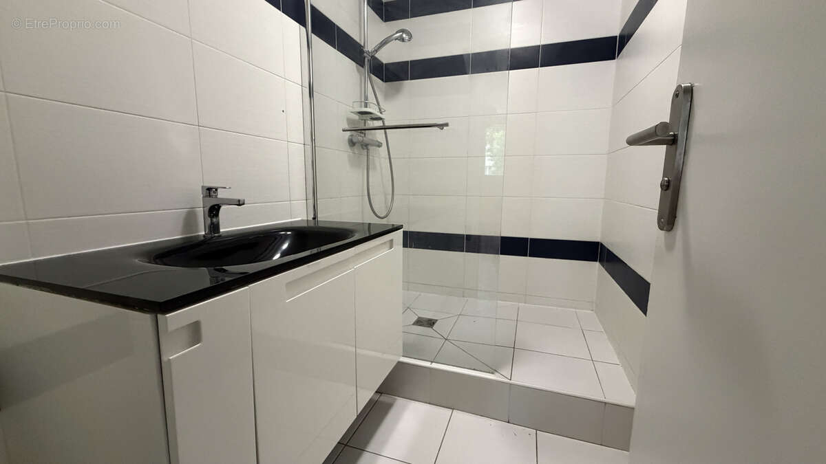 Appartement à SAINT-CYR-L'ECOLE