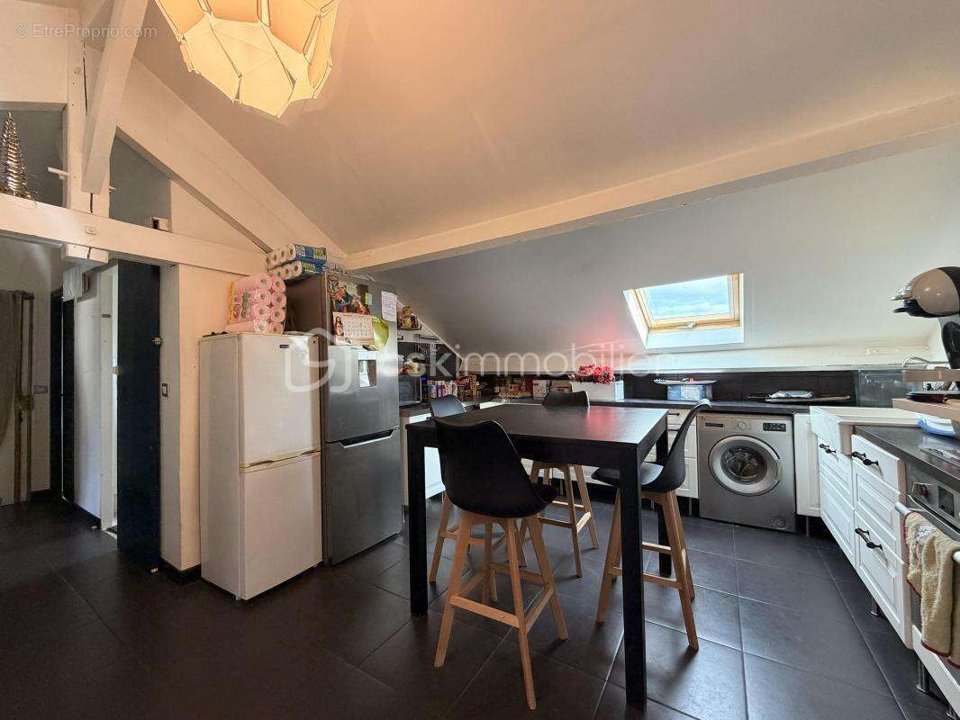 Appartement à CORBEIL-ESSONNES