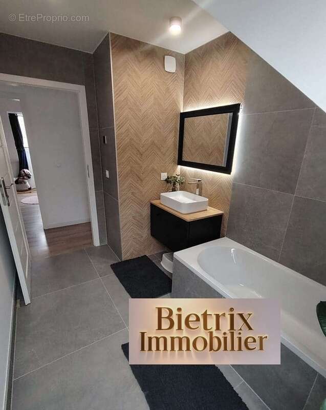 Maison à L'ISLE-ADAM