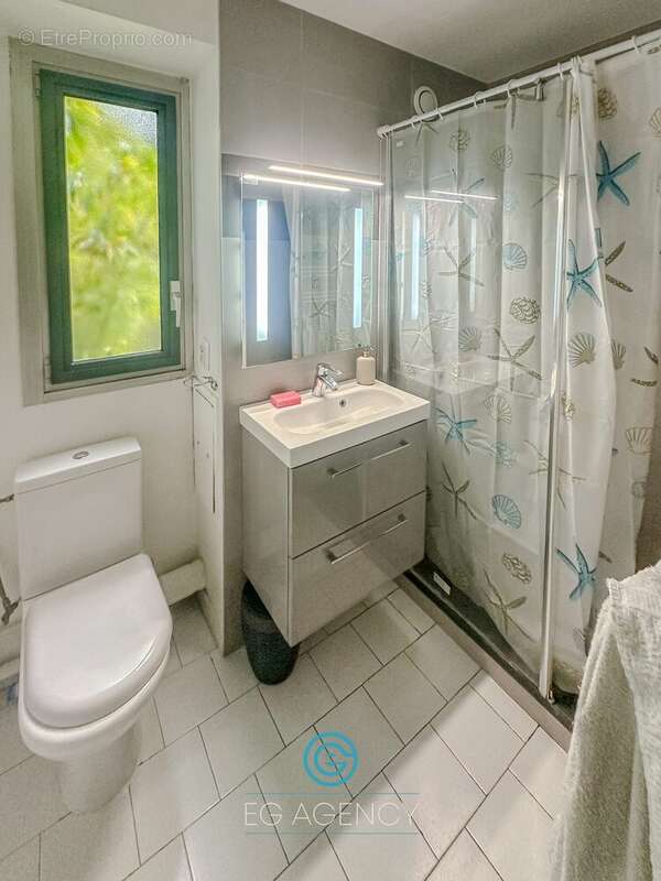 Appartement à MARSEILLE-9E
