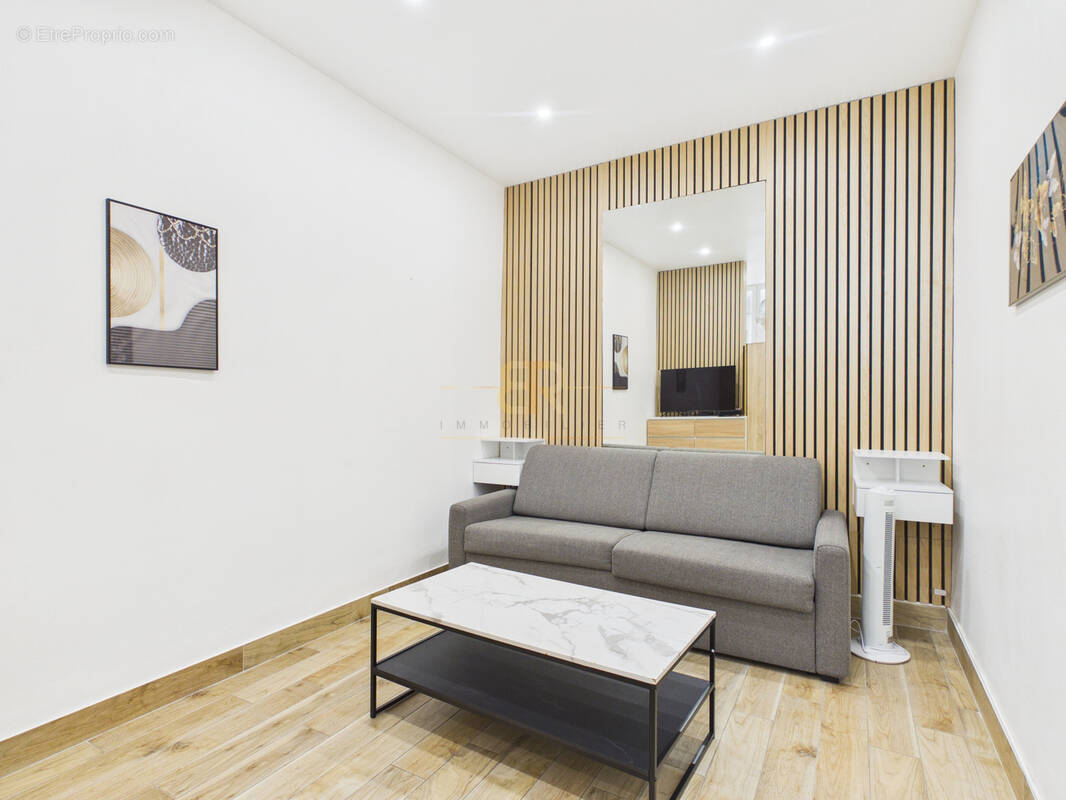 Appartement à PARIS-3E