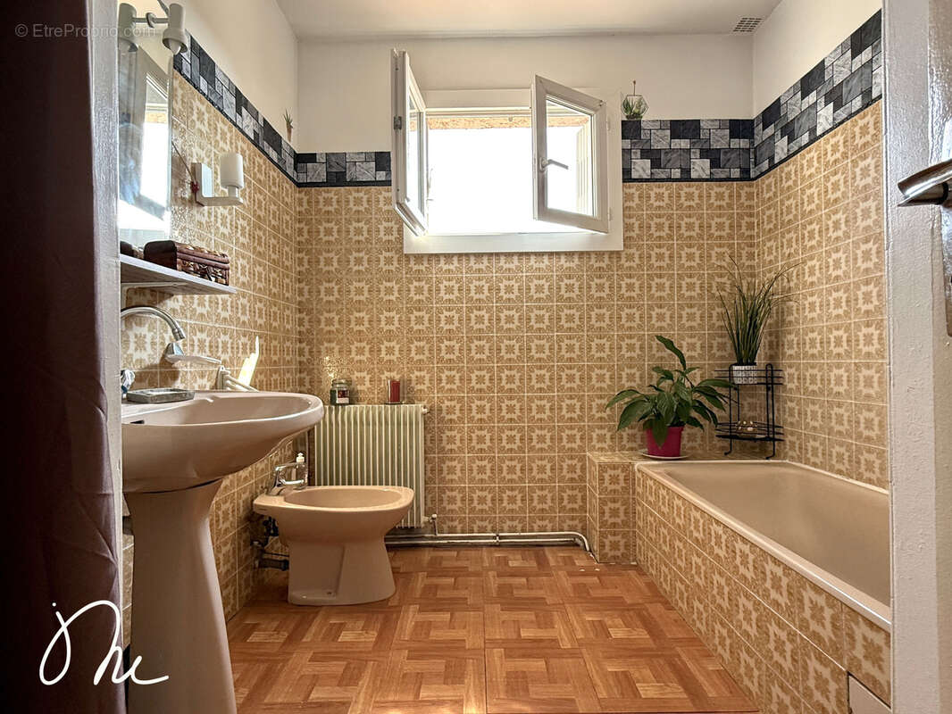 Maison à FRONTIGNAN