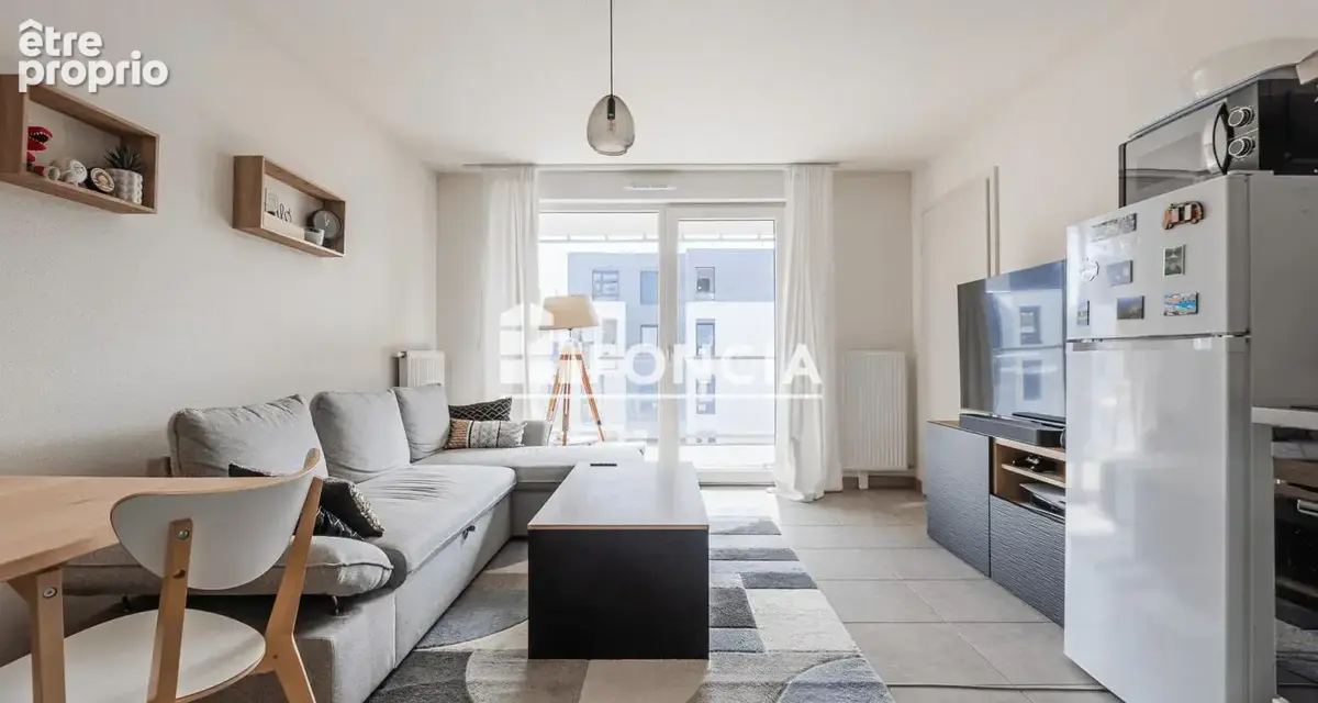 Spécial investisseur – 2 pièces 41,97 m² loué – 6 670,92 €/an hc – balcon – parking sous-sol – cave - photo 2