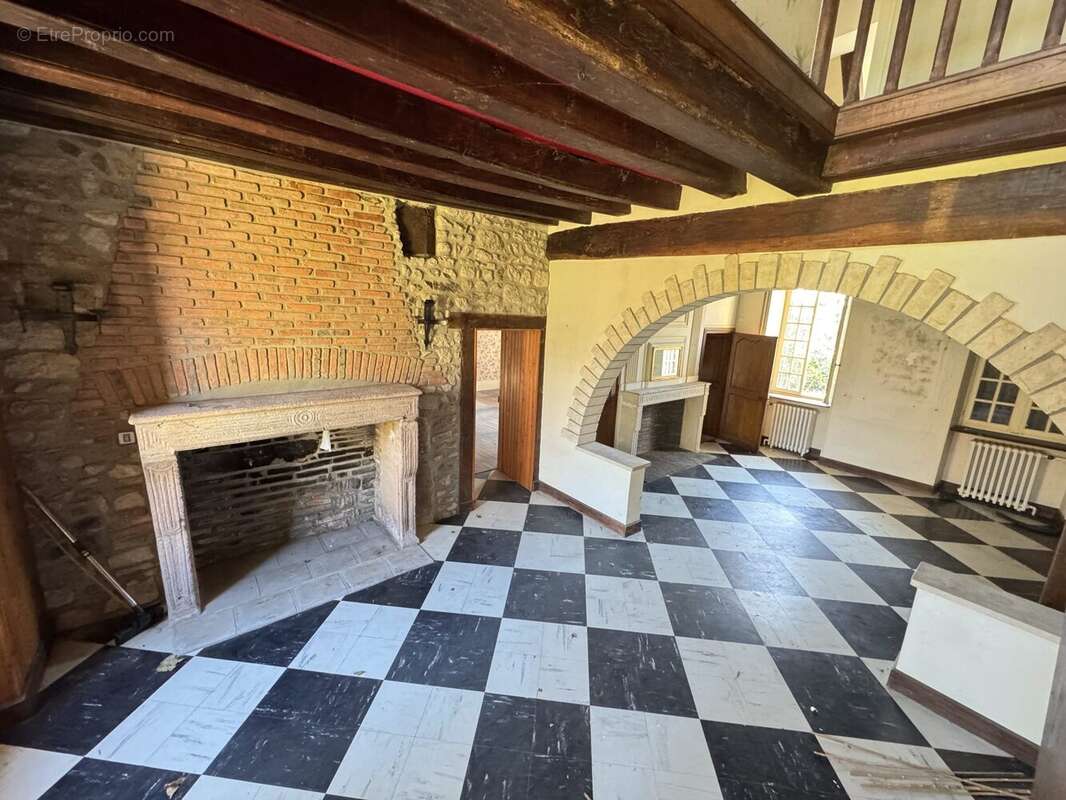 Maison à SAINT-VICTOR
