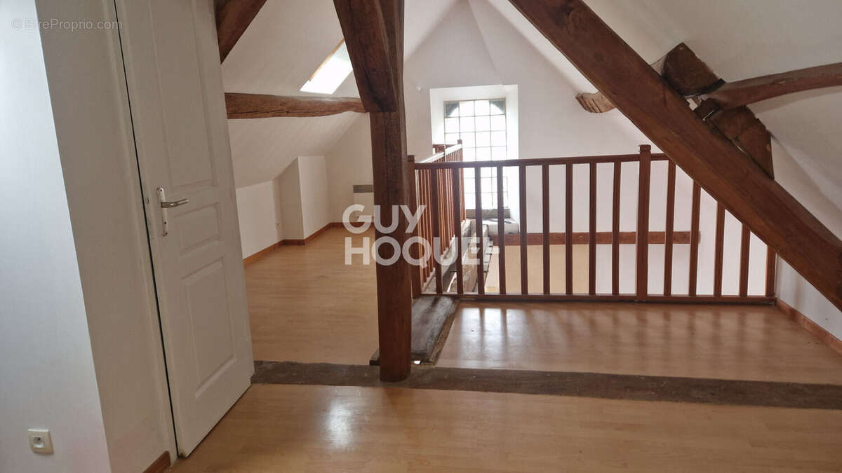 Appartement à DANGERS