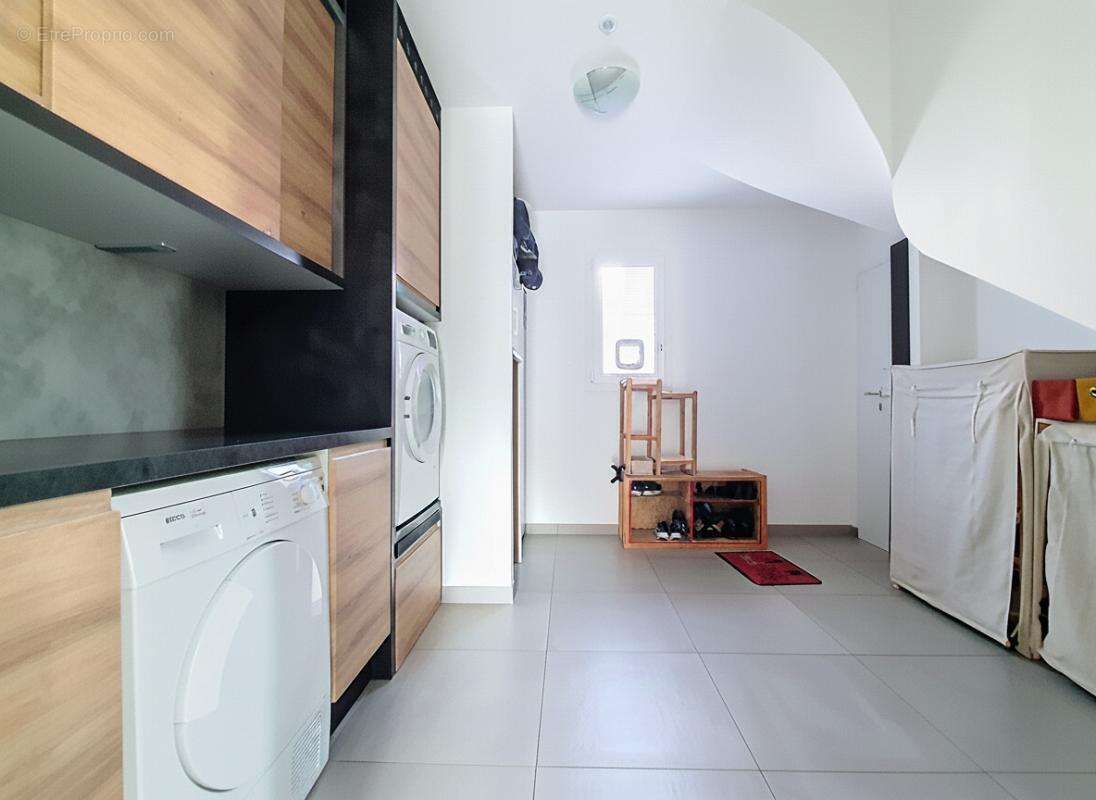 Maison à MIONS