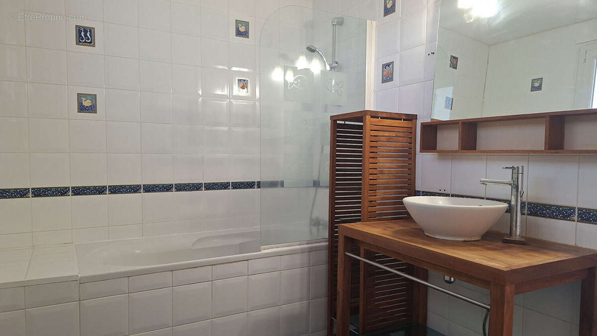 Maison à PONT-DU-CHATEAU