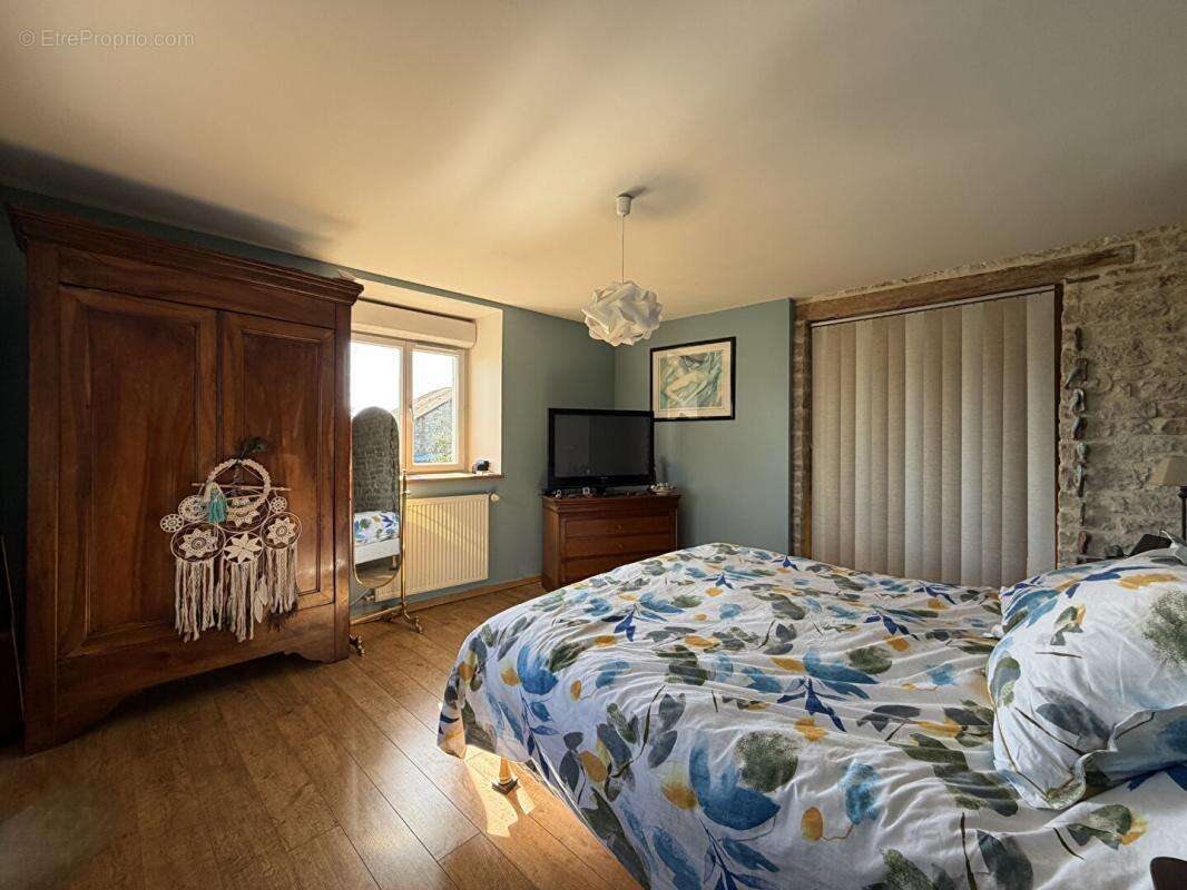 CHAIGNAY - Maison de 257 m² - photo 12
