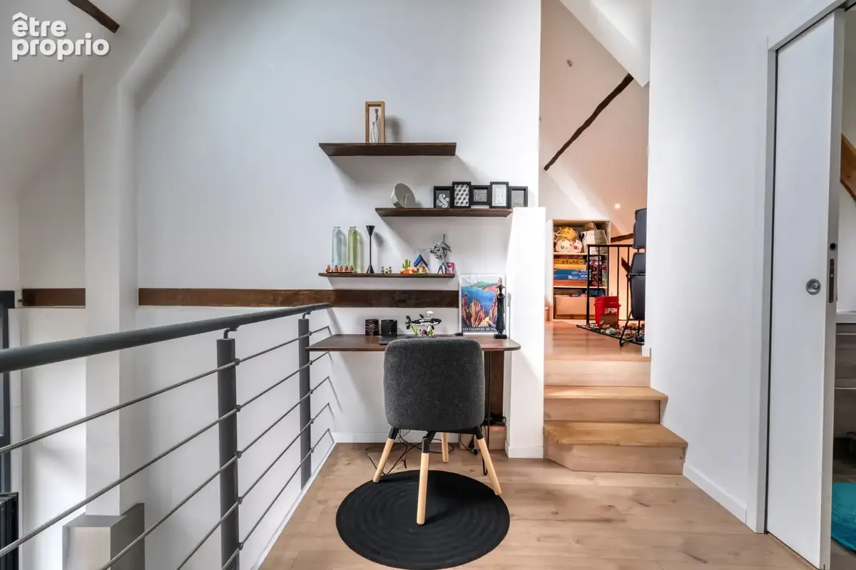 Maison  atypique sur 3 niveaux - 3 chambres - jardin - - photo 15