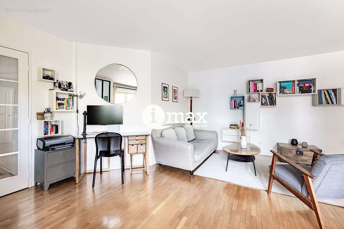 Appartement à SURESNES