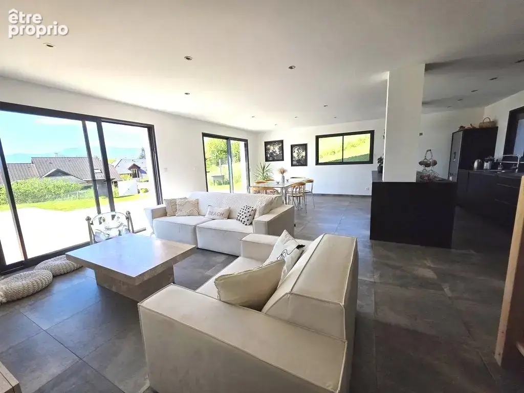 Maison 137 m² à Barby  - photo 4