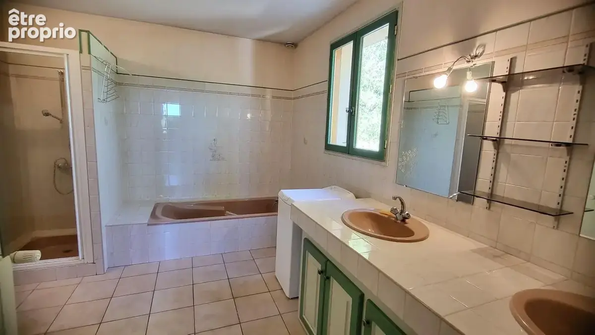 Appartement À Vendre - photo 8