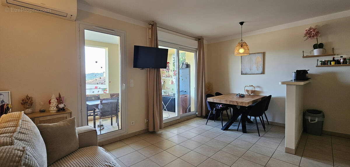 Appartement à MALLEMORT