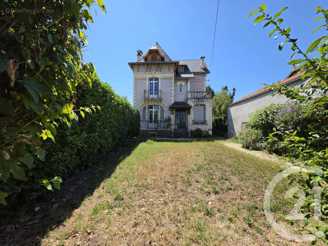 Maison à BRIOUDE