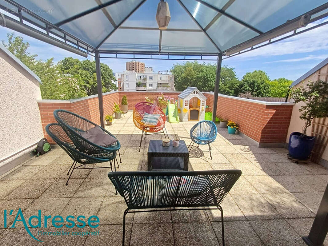 Appartement à CHAMPS-SUR-MARNE